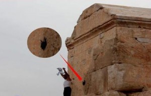 The destruction of the mausoleum of Cyrus
