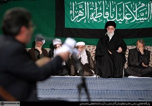 Хаменеи в меджлисах Тазийя и Равда Хани.